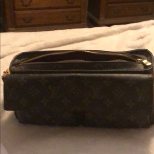Louis Vuitton viva cite monogram